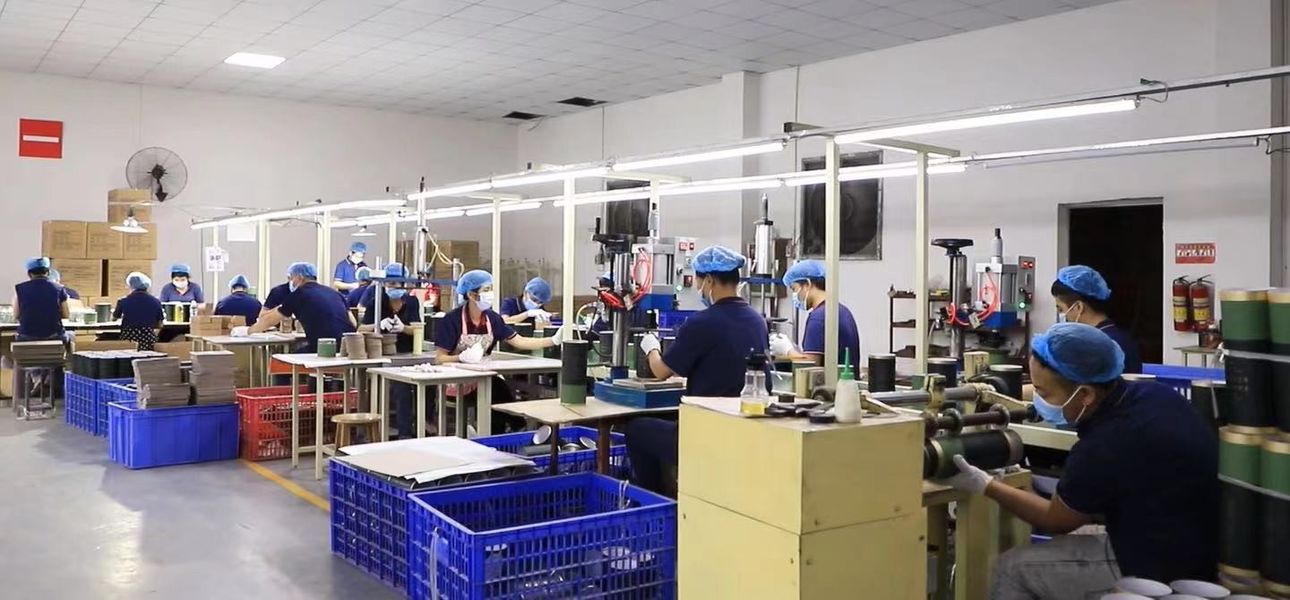 Dongguan Yongjian Paper Products Co., Ltd üreticinin üretim hattı